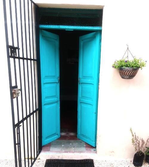 اتاق استاندارد, Guaya Hostel