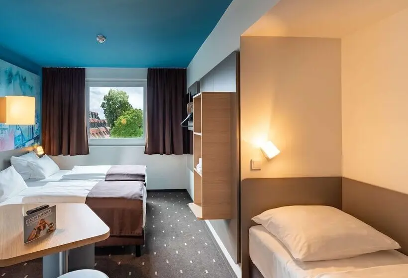 スタンダードトリプルルーム, B&b Hotel Wolfsburg Weyhausen