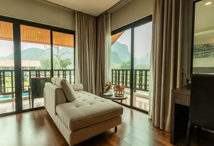Perhehuone Vuoristonäkymä, Tmark Resort Vangvieng