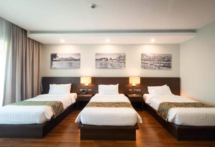 Номер Стандарт Трехместный, Tmark Resort Vangvieng