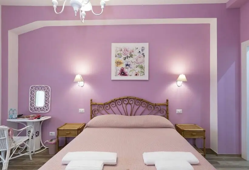 اتاق استاندارد, Violetta