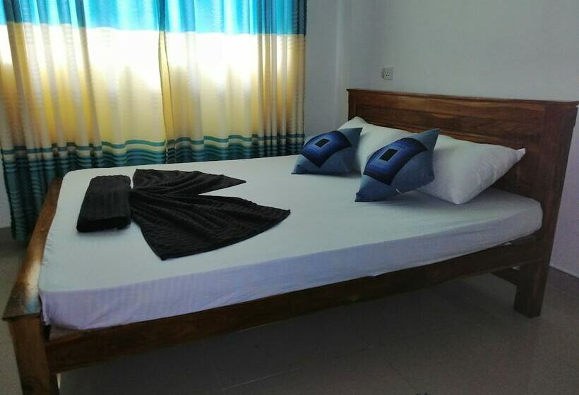 חדר קומפורט, Macnara Traveller S Inn