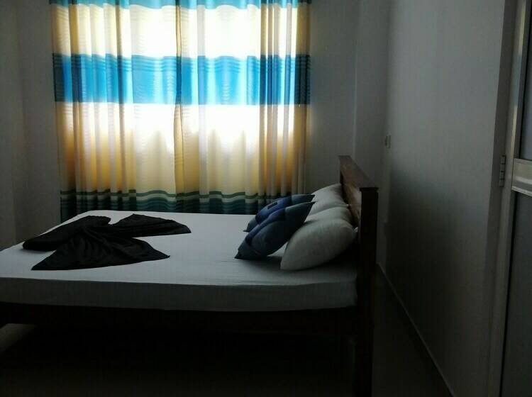 Номер Комфорт, Macnara Traveller S Inn