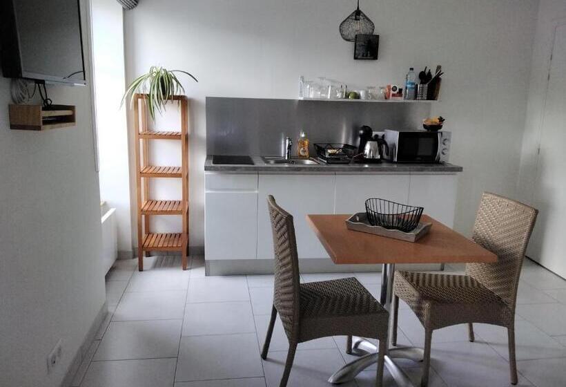 Студия Deluxe, Résidence 14 Moulins