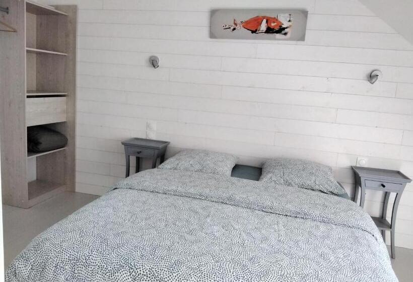 דירת חדר, Résidence 14 Moulins