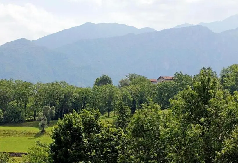 اتاق استاندارد با چشم‌انداز کوهستان, B&b I Lake It Bellagio