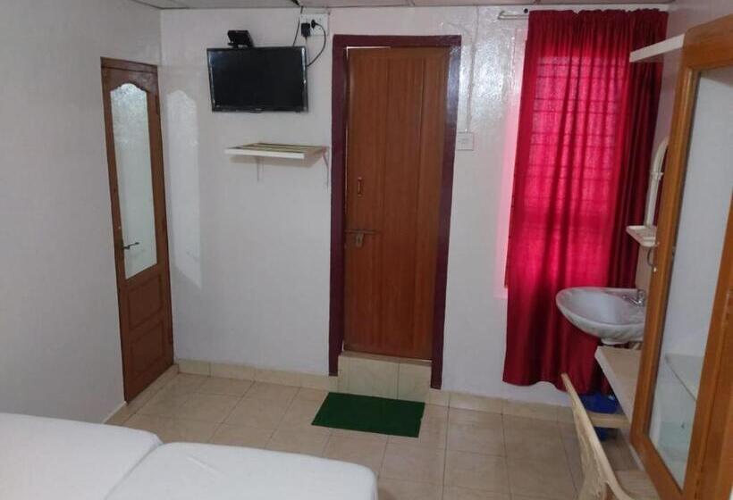 スタンダードルーム, Anandan Tourist Home