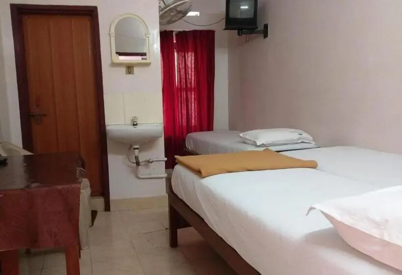 Deluxe-huone, Anandan Tourist Home