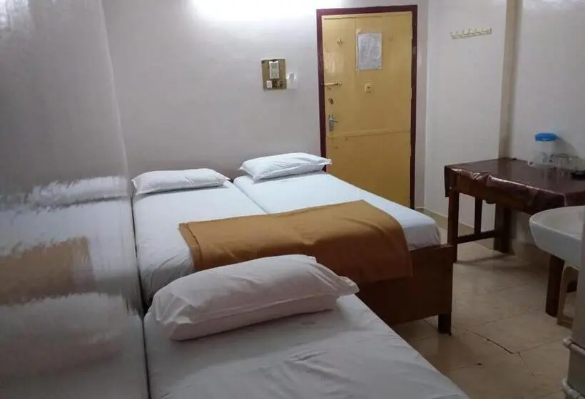 Deluxe-huone, Anandan Tourist Home