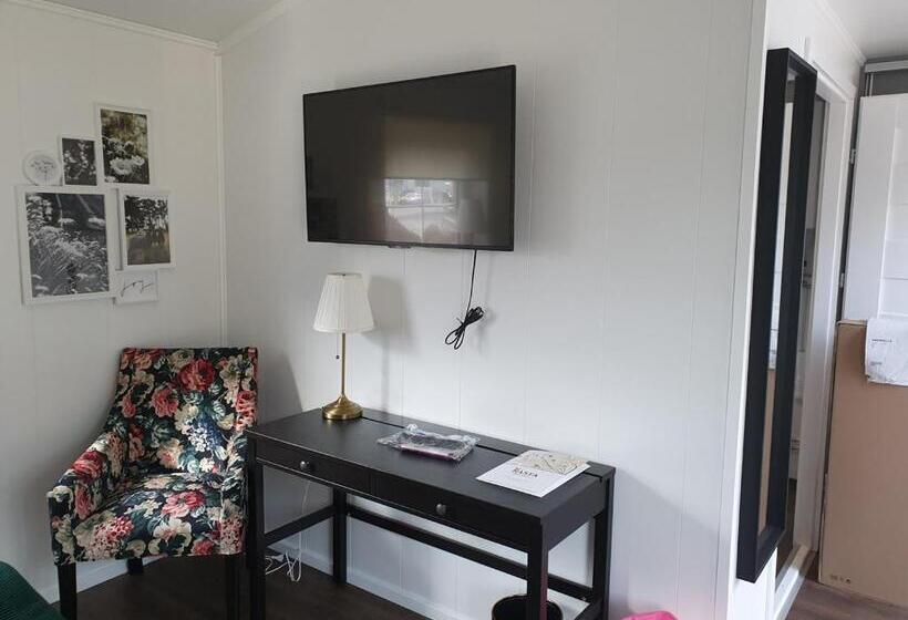 חדר סטנדרט, Rasta Gotene