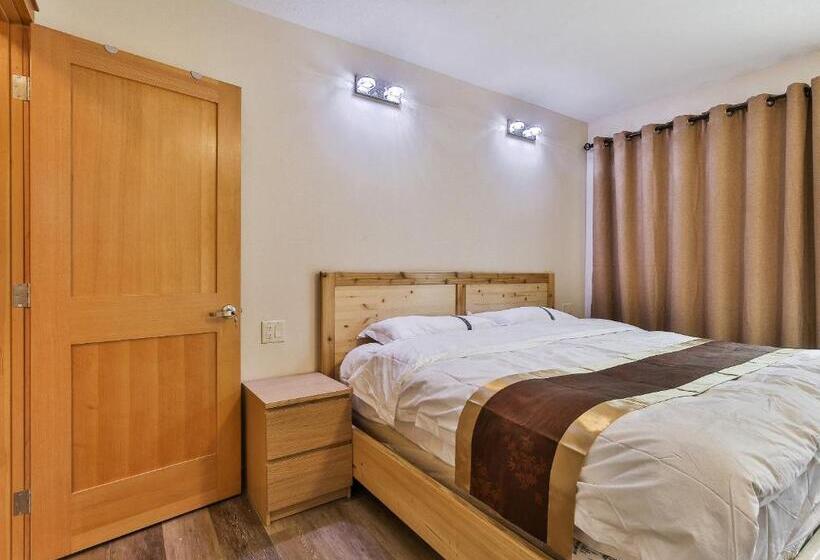 标准间, Riverfront Estate Bed&breakfast Banff