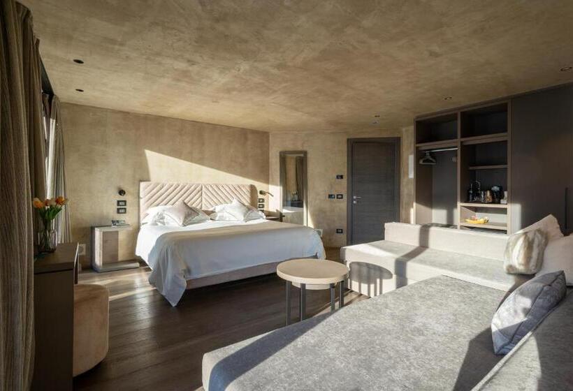 Полулюкс, Bergman Mountain