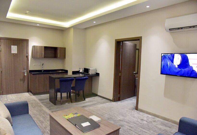 小型套房, Grand Silverton