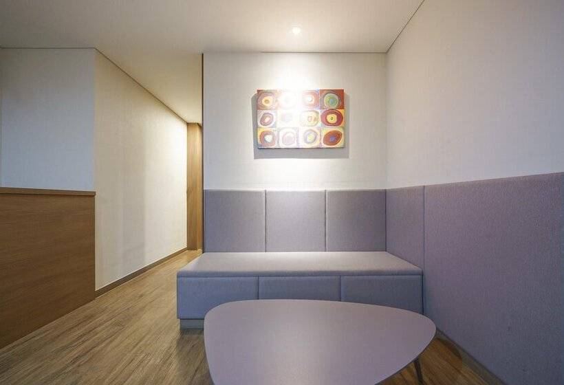 Quarto Deluxe Cama King, Mtm Family