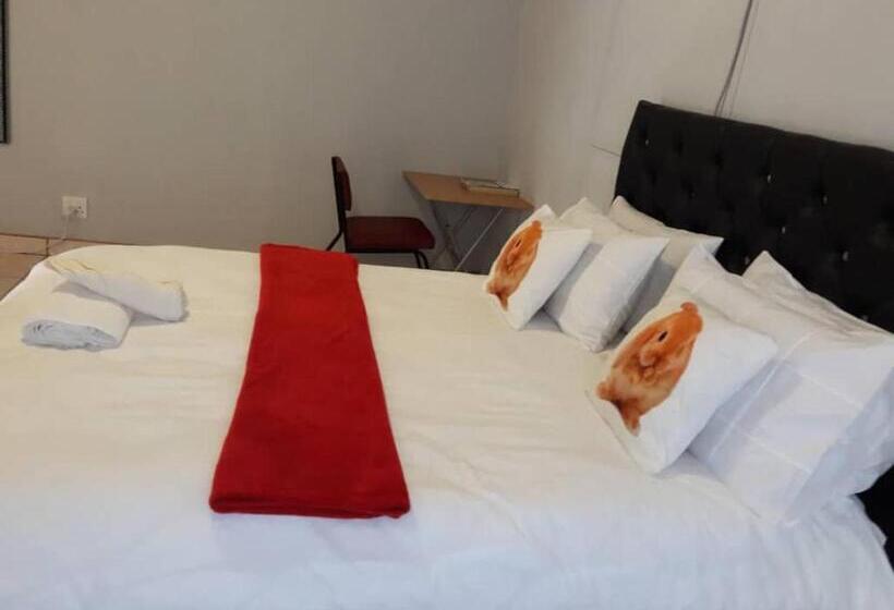 اتاق استاندارد, Riverside Guesthouse B & B