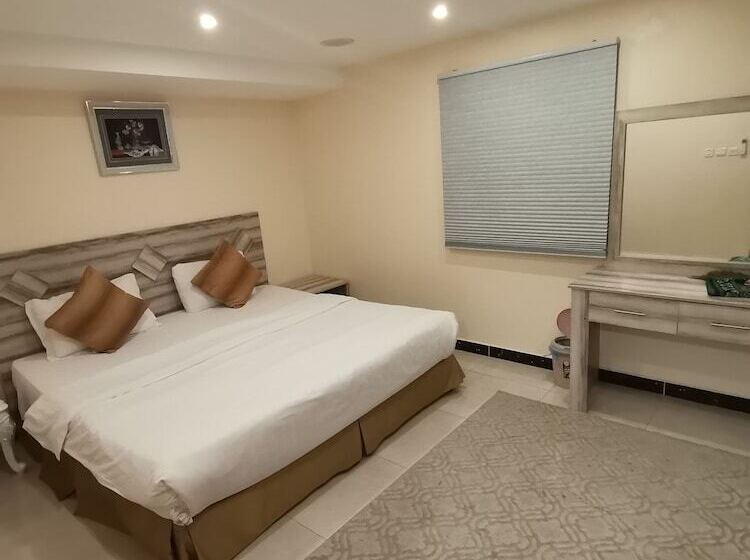 1 Bedroom Apartment, Private Luxury Apartments   Al Khozama