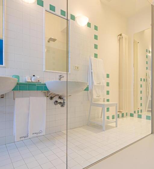 غرفة ديلوكس مزودة بشرفة, L'angolo Di Lore B&b