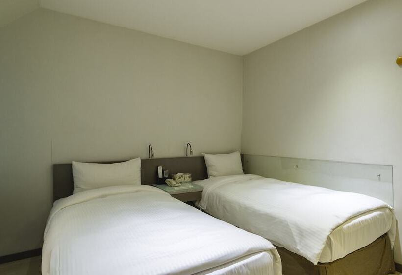 اتاق استاندارد, Shihlin 13house