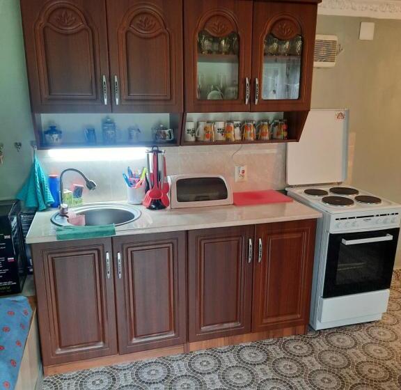 اتاق لوکس, Lerimari