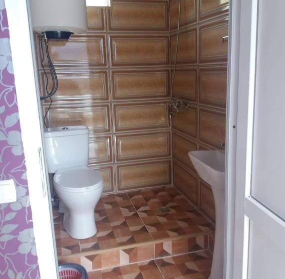 اتاق لوکس, Lerimari