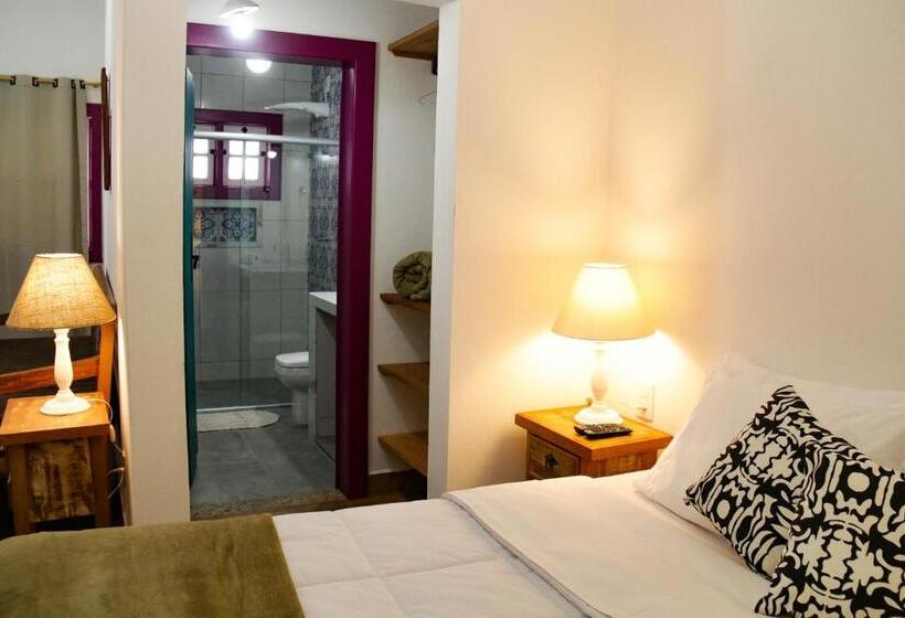 اتاق استاندارد با بالکن, Pousada Berço Mineiro