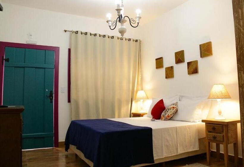 اتاق استاندارد با بالکن, Pousada Berço Mineiro