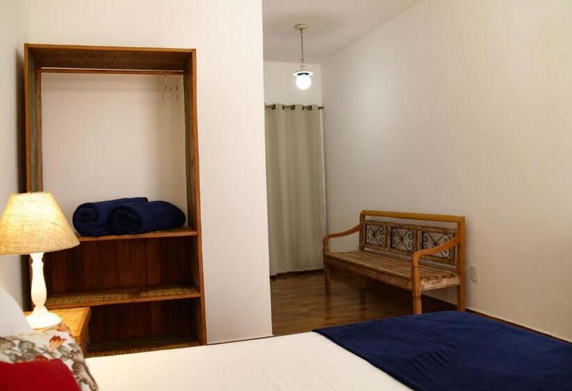 اتاق استاندارد با بالکن, Pousada Berço Mineiro