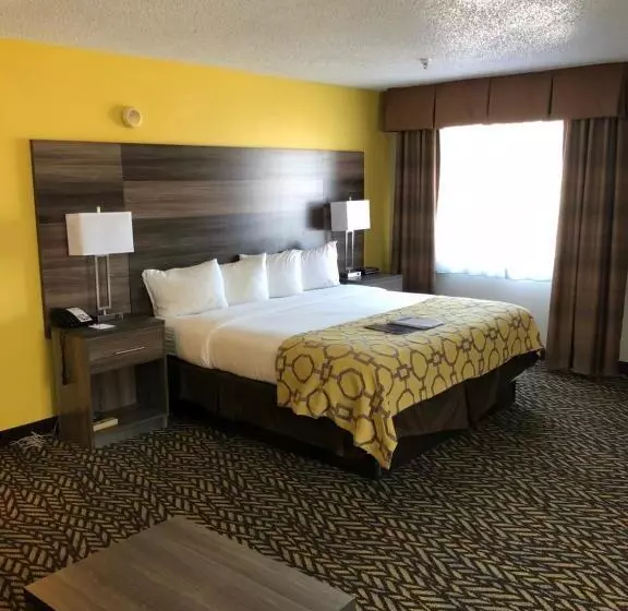 キングサイズベッドのデラックススイート, Baymont By Wyndham Oklahoma City Airport