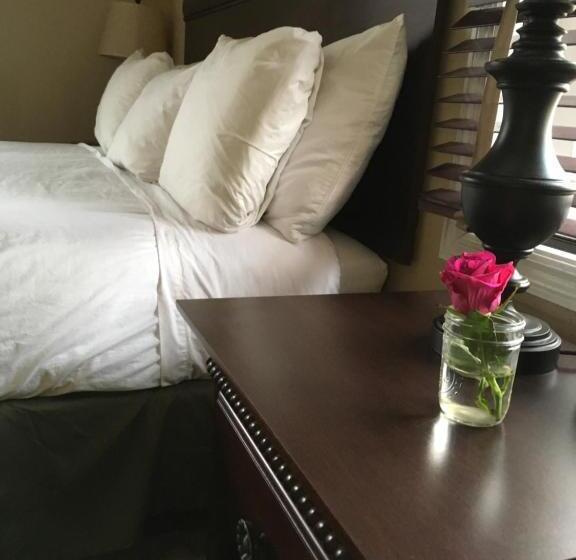 Стандартный Номер Кровать Кинг, Colts Neck Inn
