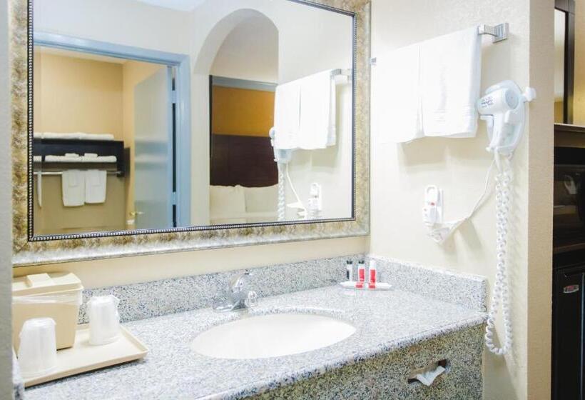 Quarto Estandar Cama King para Deficientes Físicos, Days Inn By Wyndham Rosenberg