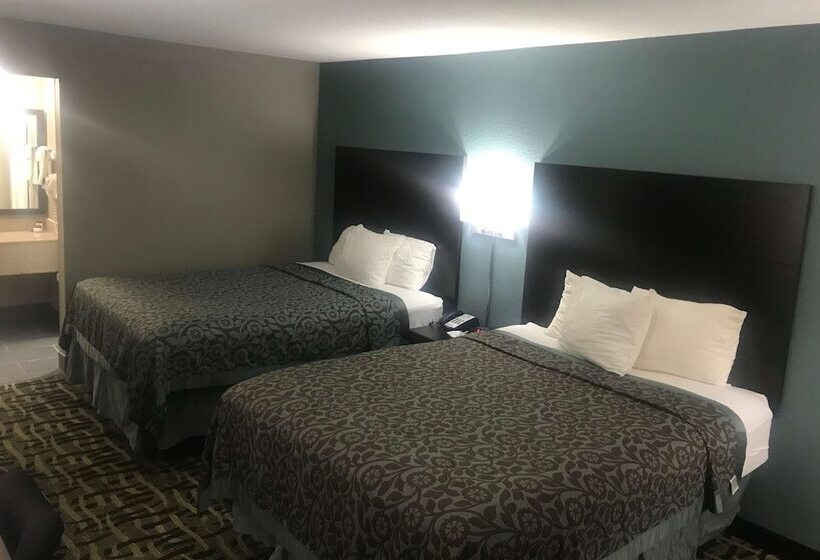 غرفه قياسيه سريرين مزدوجين, Days Inn & Suites By Wyndham Collierville Germantown Area