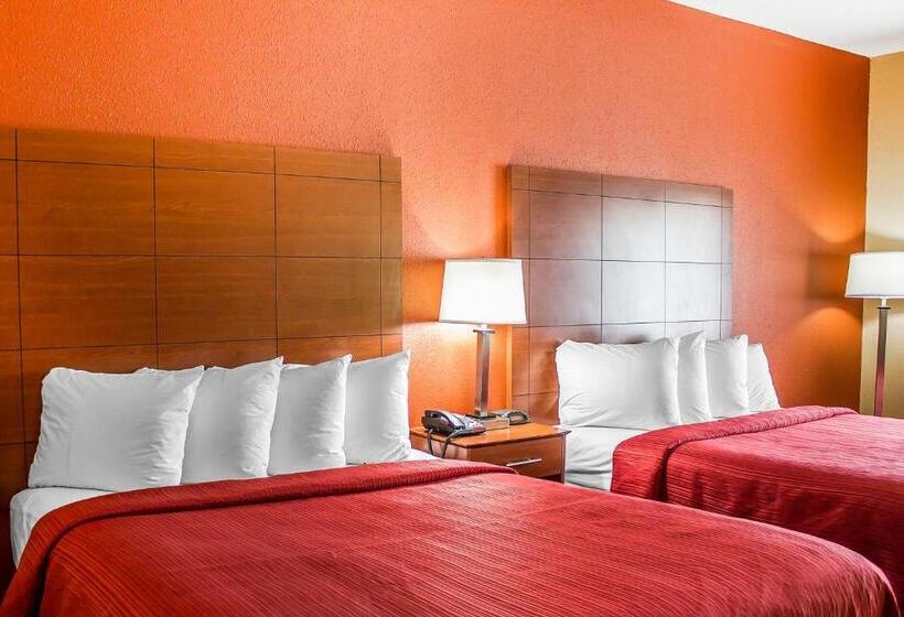 חדר סטנדרט, Quality Inn Manitowoc