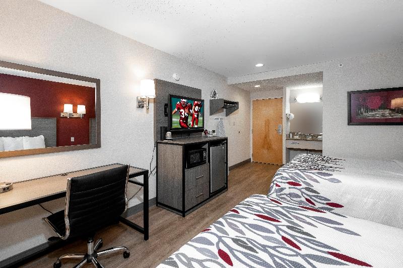 Номер Deluxe, Red Roof Inn Clifton Park