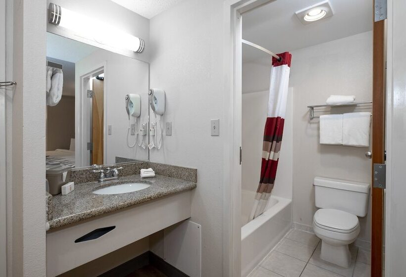 غرفة ديلوكس, Red Roof Inn Clifton Park