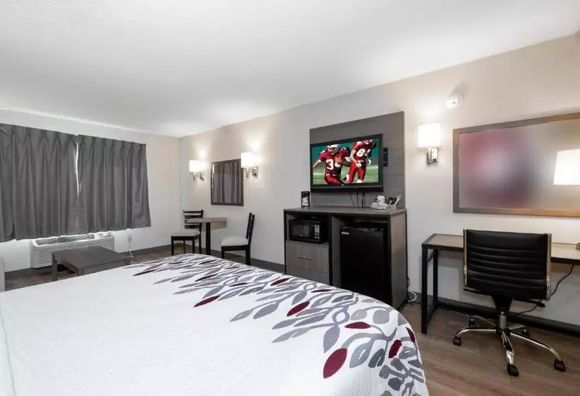 キングサイズベッドのスイートルーム, Red Roof Inn Clifton Park