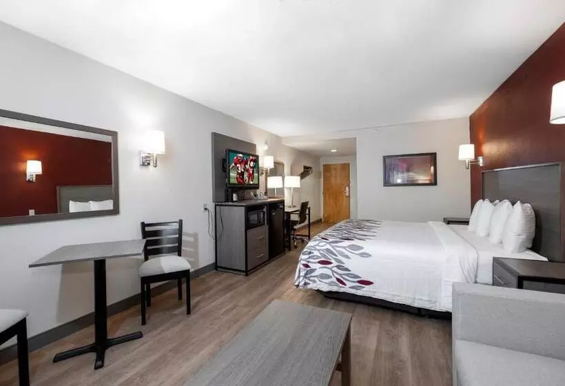 キングサイズベッドのスイートルーム, Red Roof Inn Clifton Park