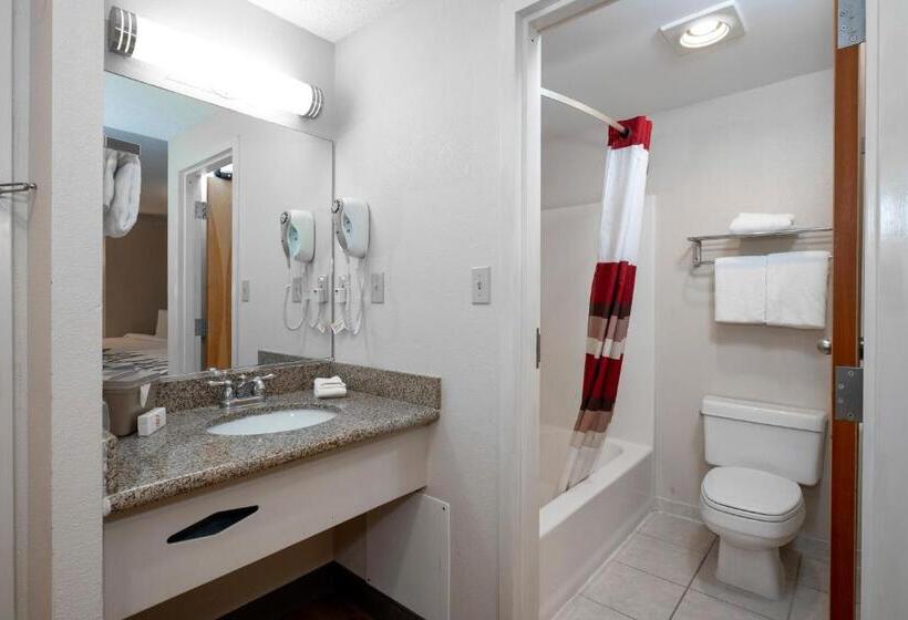 Номер Deluxe, Red Roof Inn Clifton Park