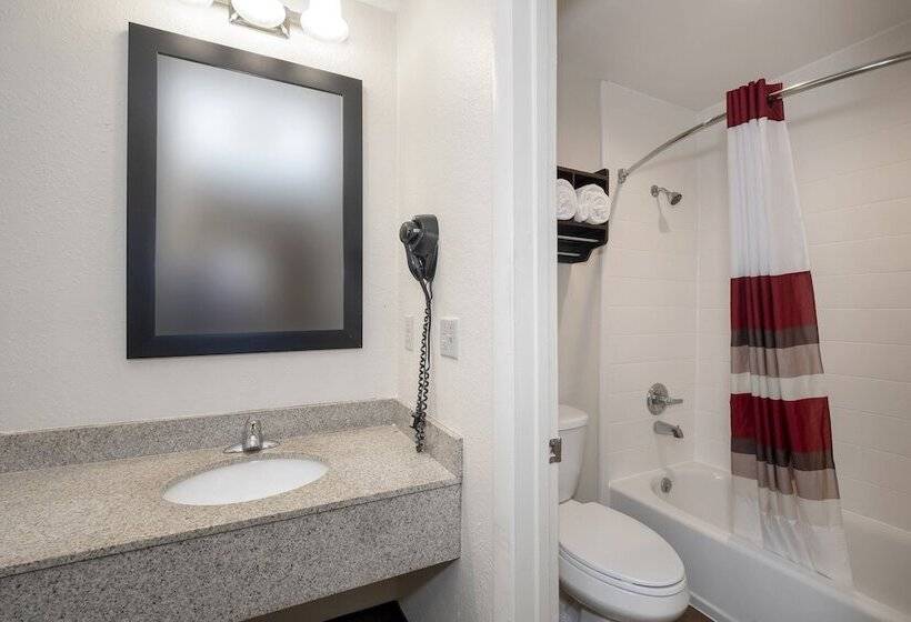 Номер Deluxe, Red Roof Inn Indianapolis  Greenwood