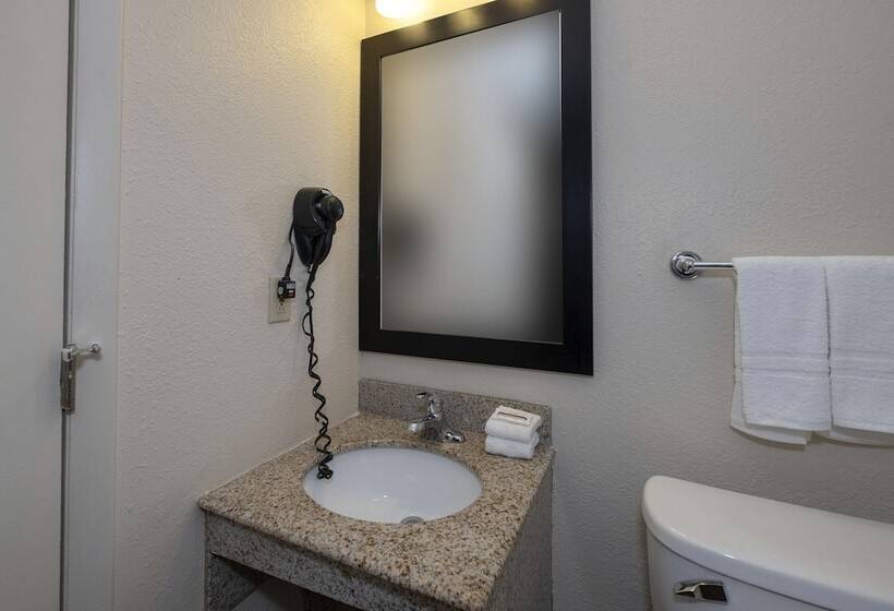 غرفة ديلوكس لذوى الاحتياجات الخاصة, Red Roof Inn Indianapolis  Greenwood