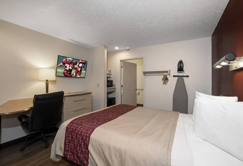 غرفة ديلوكس لذوى الاحتياجات الخاصة, Red Roof Inn Indianapolis  Greenwood