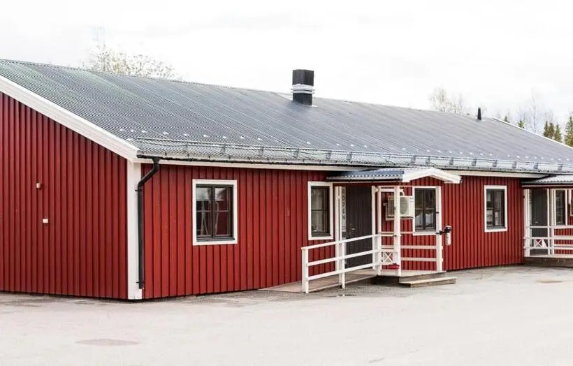 バス共有のスタンダードルーム, Marsfjäll Mountain Lodge Vandrarhem I Saxnäs