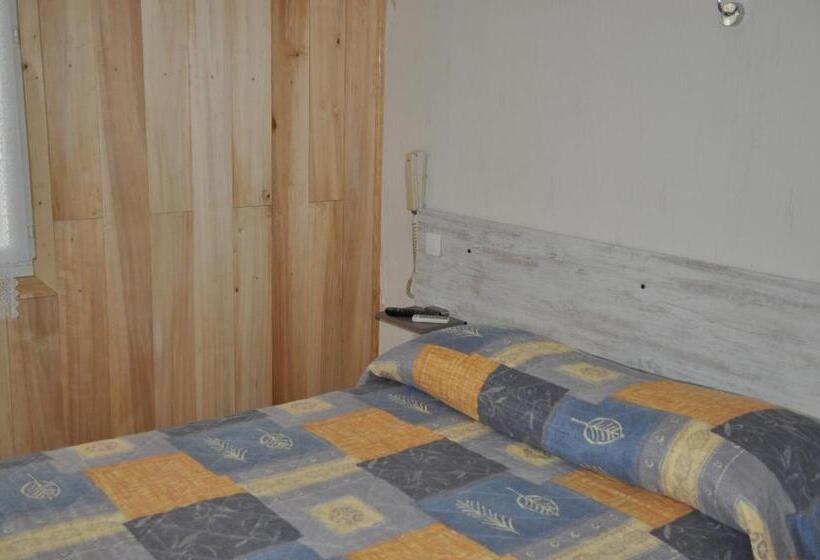 スタンダードルーム, Auberge Des Platanes