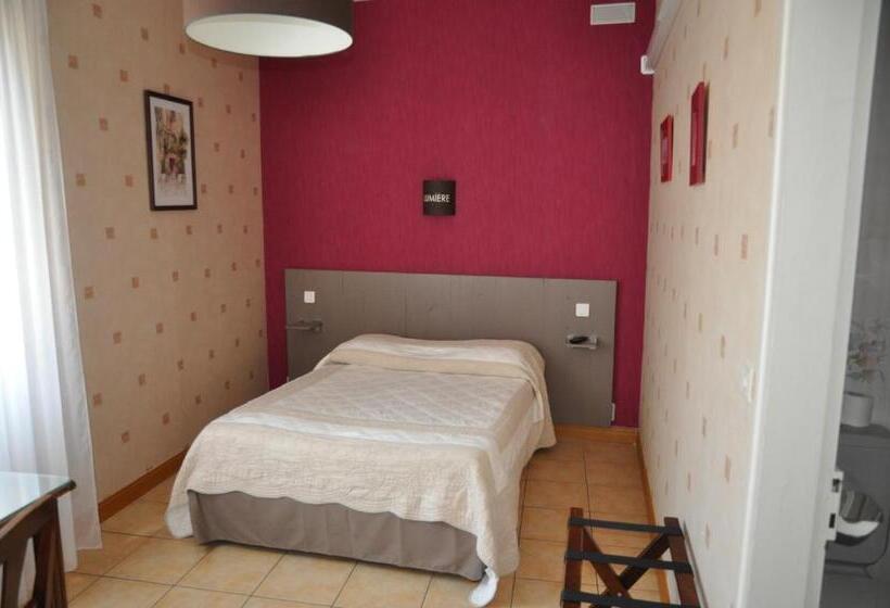 クラシックルーム, Auberge Des Platanes