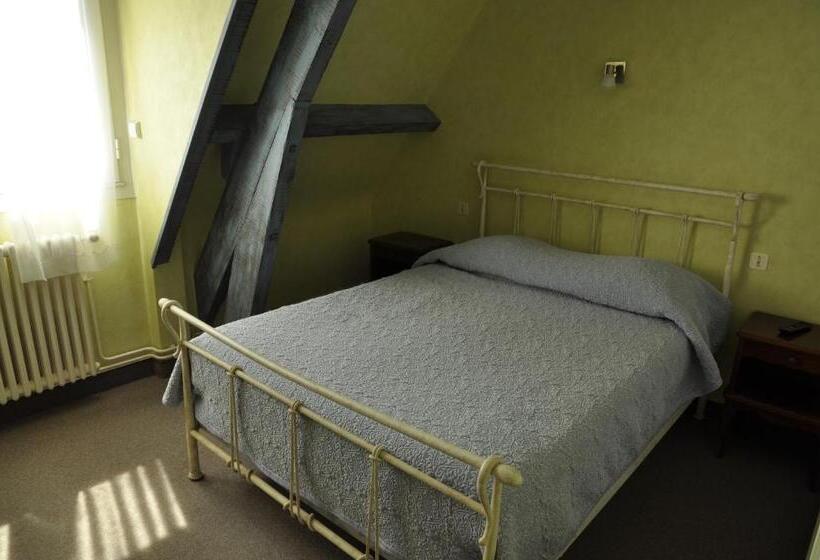 Номер Стандарт Вид на Реку, Auberge Des Platanes