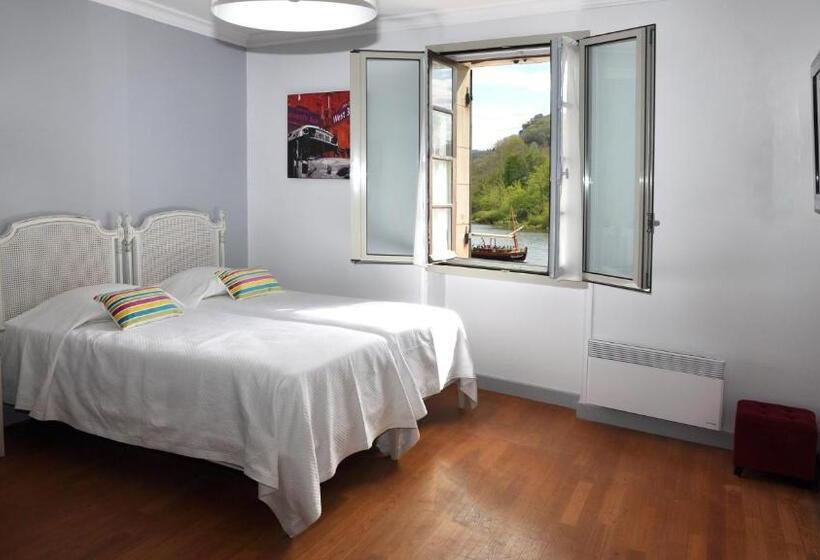 ファミリールーム, Auberge Des Platanes