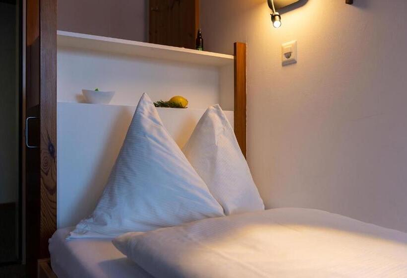 标准单人间共用浴室, Kloster Ilanz