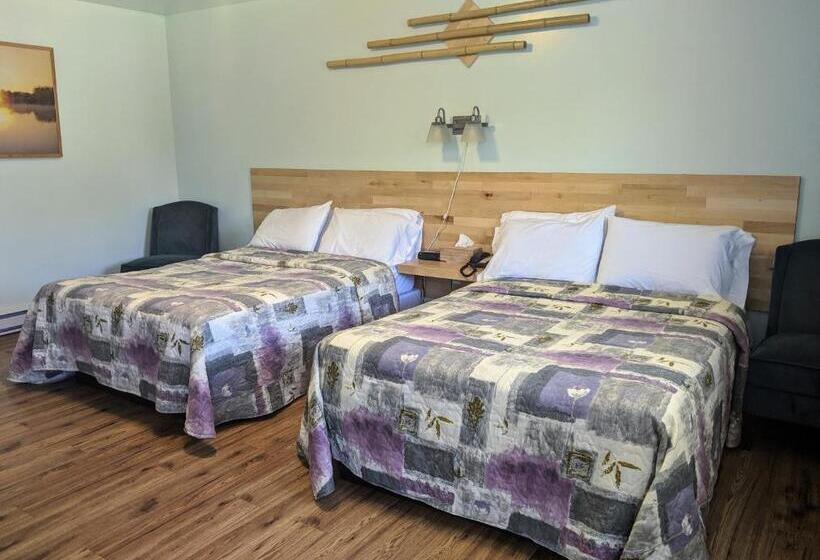 غرفة كلاسيكية رباعية, Jacques Cartier Motel