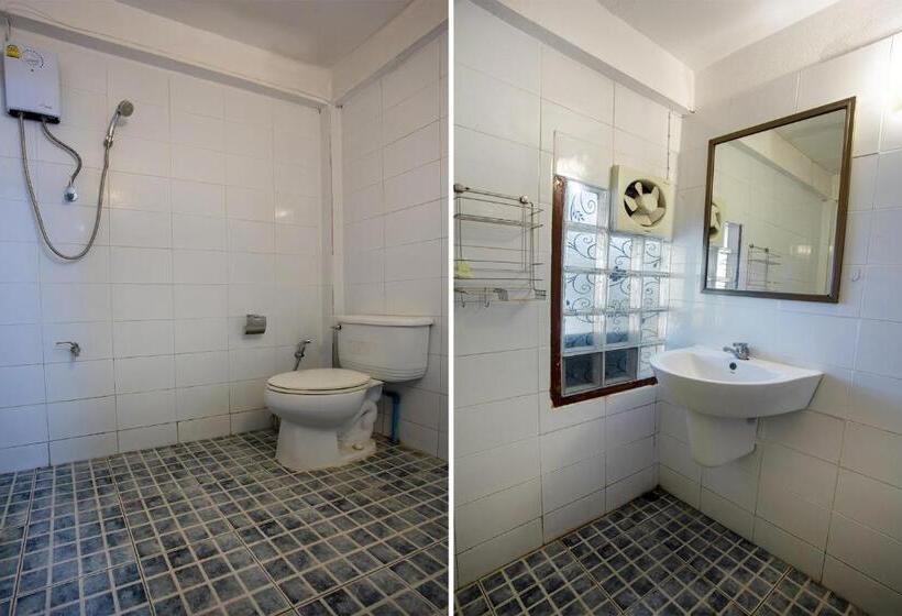 스탠다드 룸 풀장 전망, Raknatee Countryhome Resort