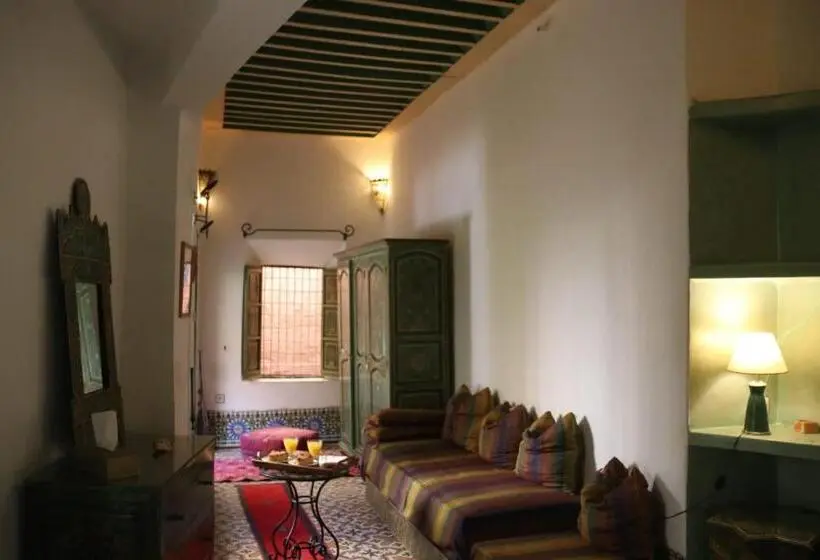 اتاق استاندارد با چشم‌انداز باغ, Riad Redous