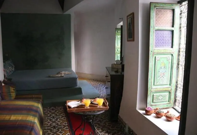 اتاق استاندارد اینتریور, Riad Redous